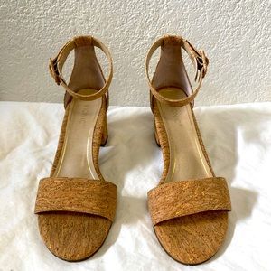 Vionic women’s cork / tan open-toe heel, ankle-strap sandle, size 8.5 US